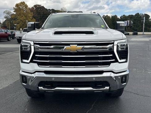 Certified 2025 Chevrolet Silverado 2500 LTZ w/ LTZ Plus Package image 3