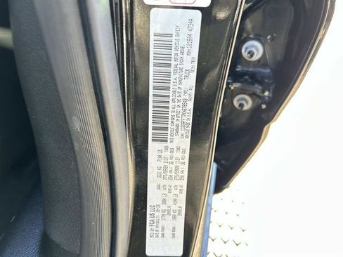 Used 2019 RAM 1500 Big Horn image 33