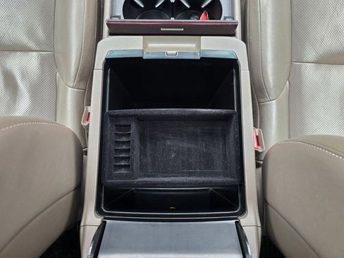 Used 2017 Lexus GX 460 image 41