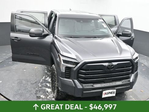 Used 2025 Toyota Tundra SR5 image 60