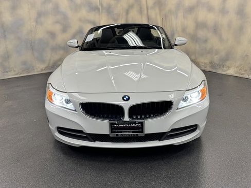 Used 2014 BMW Z4 sDrive28i image 9