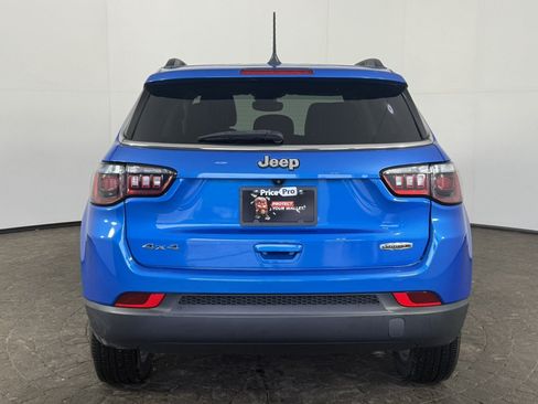Used 2022 Jeep Compass Latitude AWD/4WD image 6