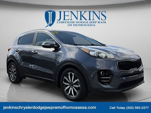 Used 2019 Kia Sportage EX FWD image 12