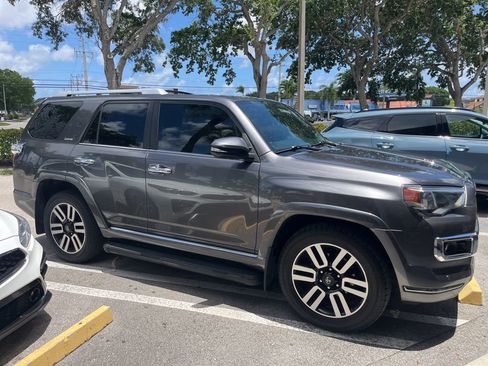 Used 2023 Toyota 4Runner Limited RWD image 2