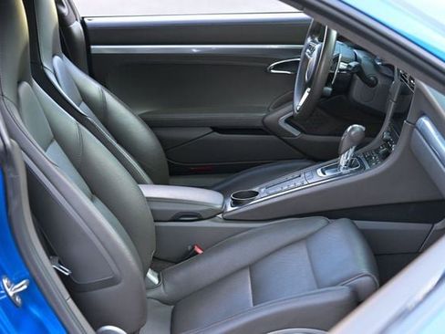 Used 2017 Porsche 911 Carrera image 30