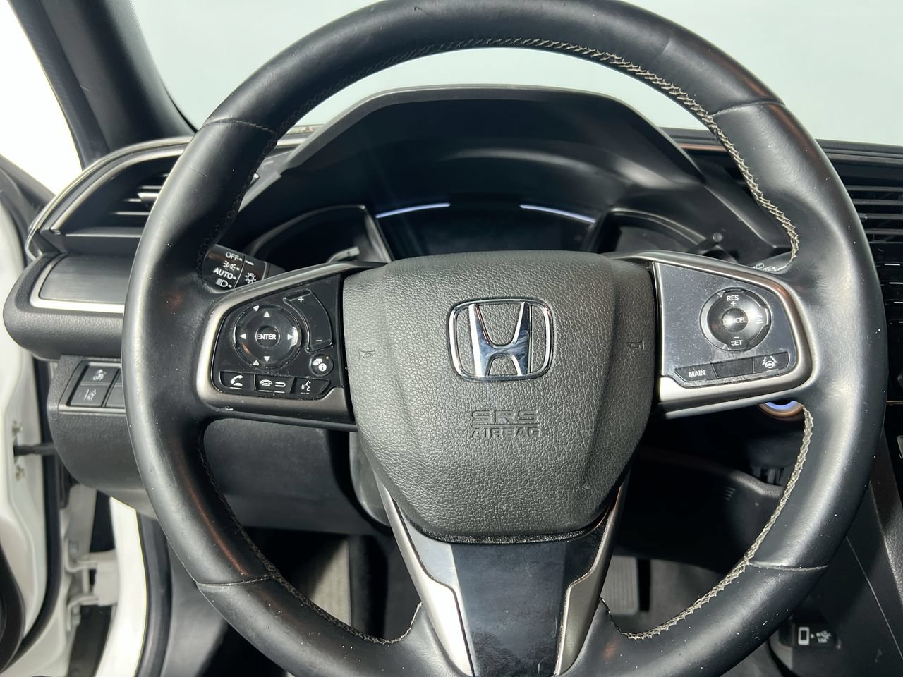 Used 2020 Honda Civic EX image 11