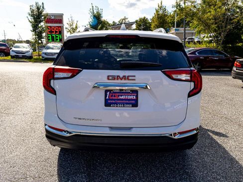 Used 2022 GMC Terrain SLT FWD image 5