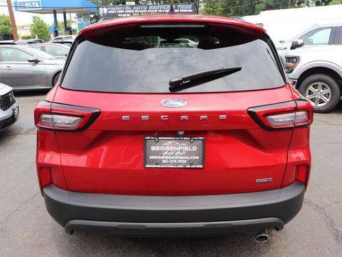 Used 2025 Ford Escape ST-Line Select AWD/4WD image 4