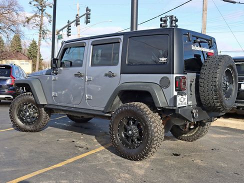 Used 2016 Jeep Wrangler Unlimited Sport AWD/4WD image 12