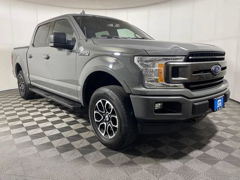 Used 2018 Ford F150 XLT w/ Equipment Group 302A Luxury AWD/4WD image 2