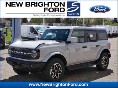 New 2026 Ford Bronco Outer Banks