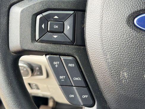 Used 2018 Ford F250 XLT w/ XLT Premium Package image 17