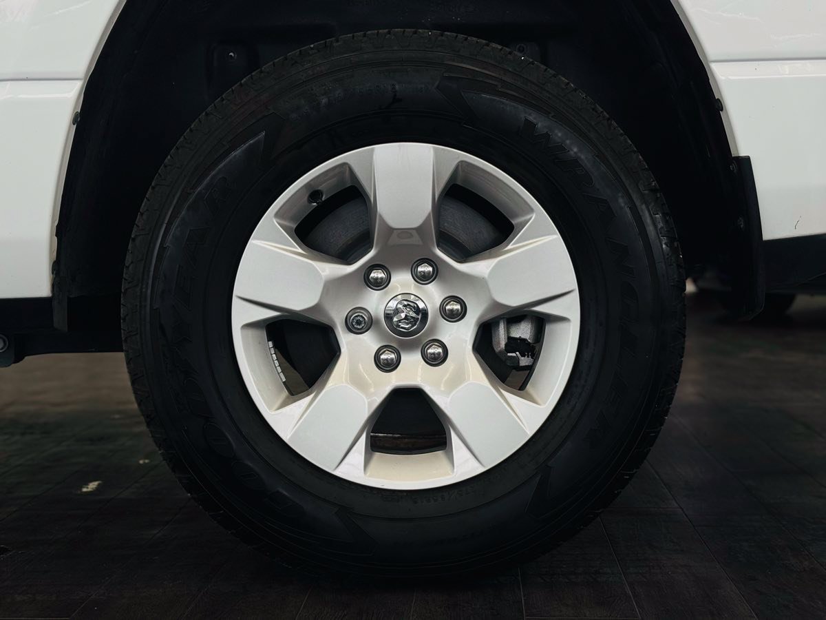 Used 2025 RAM 1500 Tradesman AWD/4WD image 28
