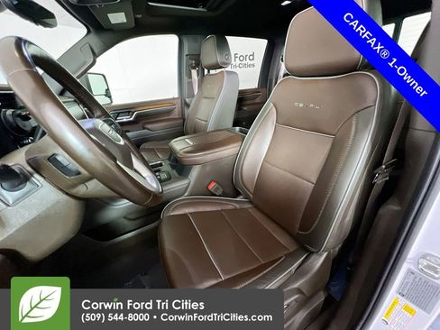 Used 2024 GMC Sierra 3500 Denali w/ Denali Reserve Package image 26