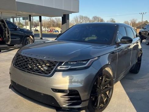 Used 2018 Land Rover Range Rover Velar R-Dynamic SE image 3