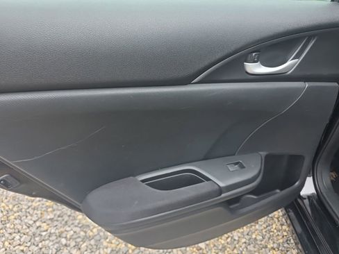 Used 2019 Honda Insight EX image 14