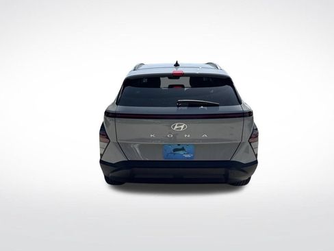 Used 2024 Hyundai Kona SEL FWD image 7