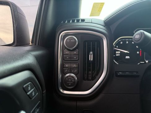 Used 2021 GMC Sierra 1500 AT4 w/ AT4 Value Package image 13