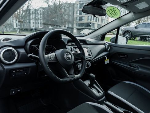 New 2025 Nissan Versa S image 19