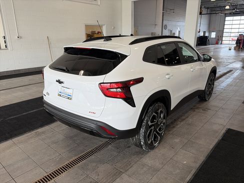 New 2026 Chevrolet Trax RS w/ Driver Confidence Package image 3