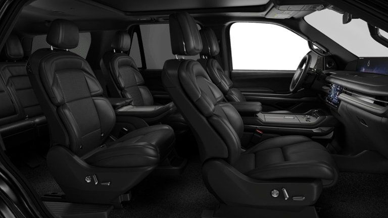 New 2027 Lincoln Navigator Reserve w/ Jet Appearance Package AWD/4WD image 28