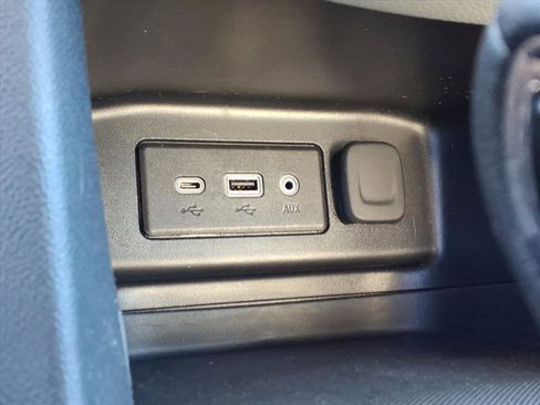 Used 2022 Chevrolet Equinox LT image 19