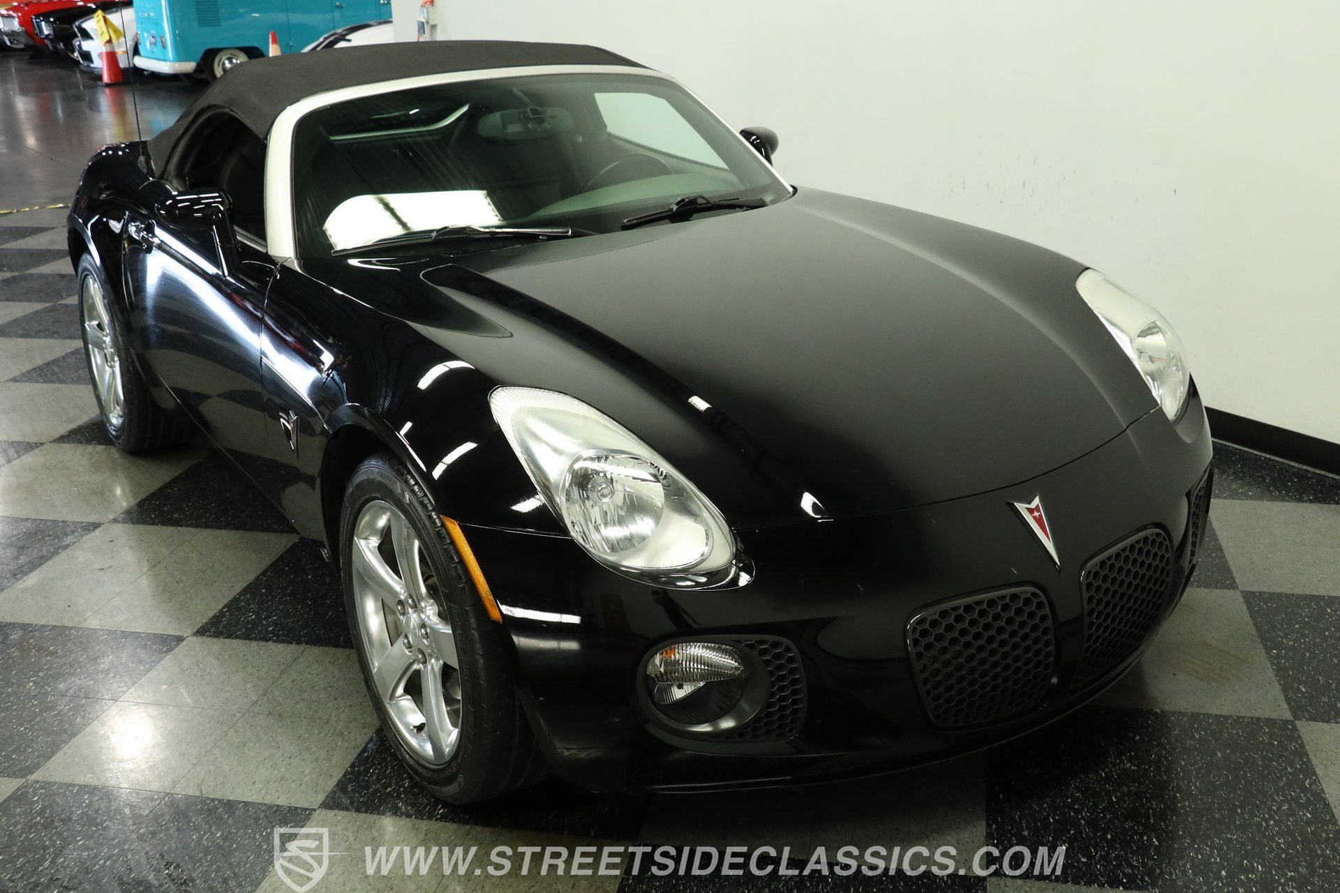Used 2007 Pontiac Solstice GXP w/ Premium Package RWD image 15