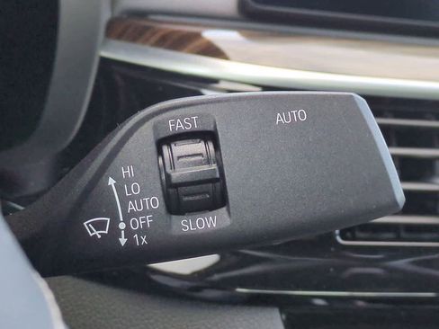 Used 2020 BMW 540i xDrive 540i xDrive image 25