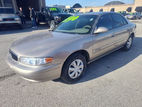 Used 2002 Buick Century Custom w/ Special Edition Pkg image 4
