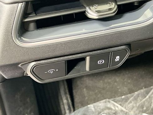 New 2025 Kia K4 GT-Line image 10