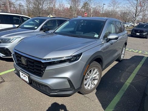 Used 2024 Honda CR-V EX image 3