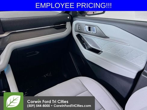 New 2026 Ford Explorer Platinum AWD/4WD image 28