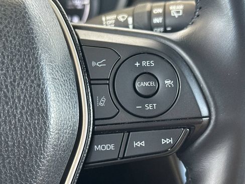 Certified 2024 Toyota Venza LE AWD/4WD image 29