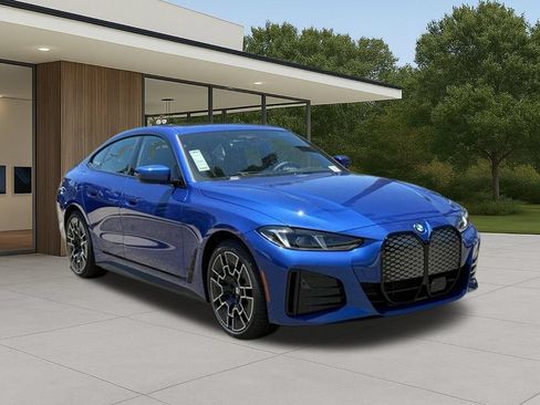 New 2026 BMW i4 eDrive40 w/ M Sport Package RWD image 6