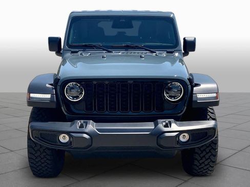 Used 2025 Jeep Wrangler Sport AWD/4WD image 4