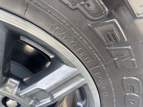 Used 2024 GMC Sierra 1500 AT4X image 38