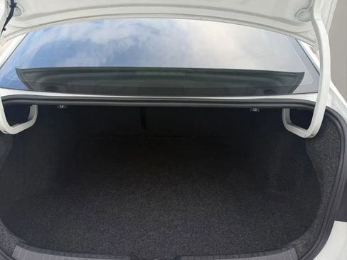Used 2019 Volkswagen Jetta GLI Autobahn FWD image 19