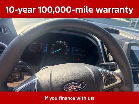 Used 2023 Ford Edge Titanium AWD/4WD image 33