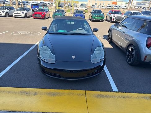 Used 2000 Porsche 911 Carrera image 2