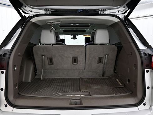 Used 2018 Chevrolet Traverse Premier image 35