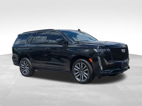 Used 2023 Cadillac Escalade Sport AWD/4WD image 2