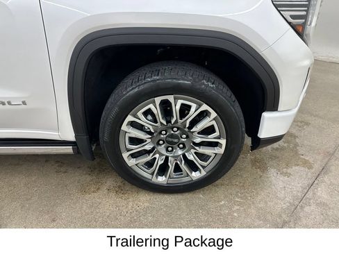 Used 2023 GMC Sierra 1500 Denali Ultimate AWD/4WD image 17