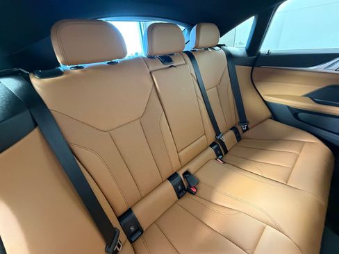 Used 2023 BMW i4 eDrive40 image 34