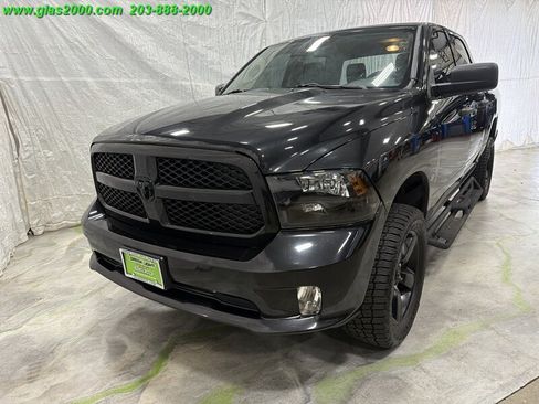 Used 2016 RAM 1500 Express w/ Black Ram 1500 Express Group AWD/4WD image 1