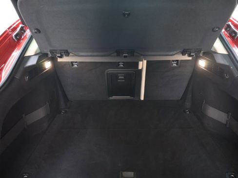 Used 2020 Maserati Levante GranLusso image 14