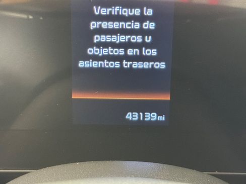 Used 2023 Kia Niro EX Touring FWD image 23