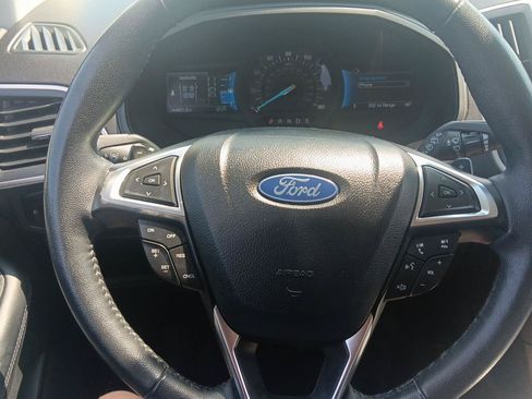 Used 2024 Ford Edge SEL w/ Convenience Package AWD/4WD image 19