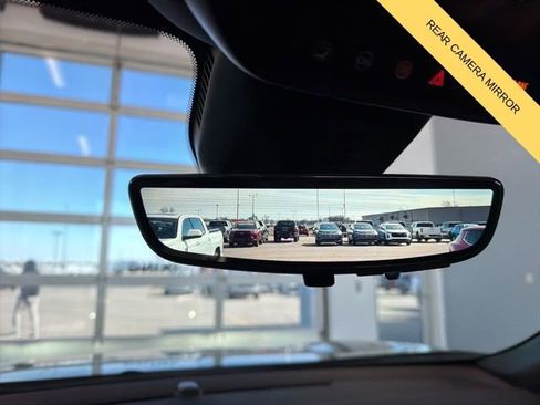 New 2026 Chevrolet Equinox ACTIV AWD/4WD image 3