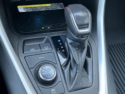 Certified 2021 Toyota RAV4 XSE image 24