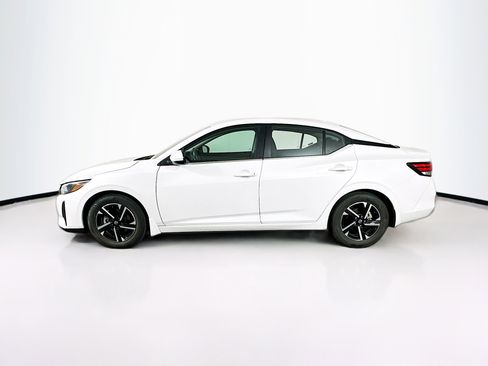 Used 2024 Nissan Sentra SV w/ All-Weather Package image 4